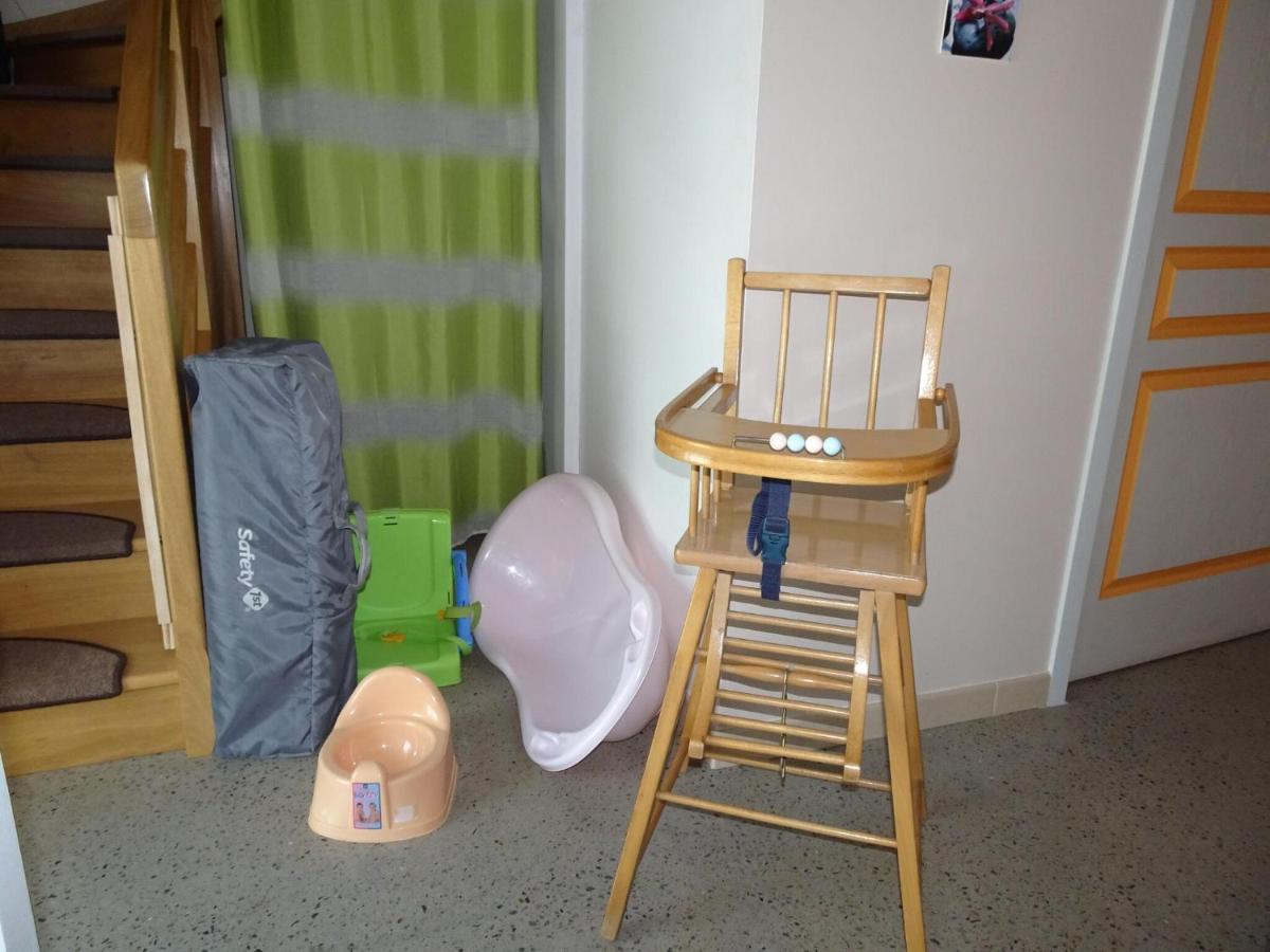 Cottage, Guerlesquin Esterno foto